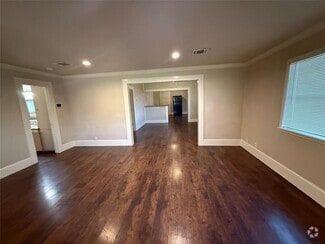 Building Photo - 2133 McCrary Rd