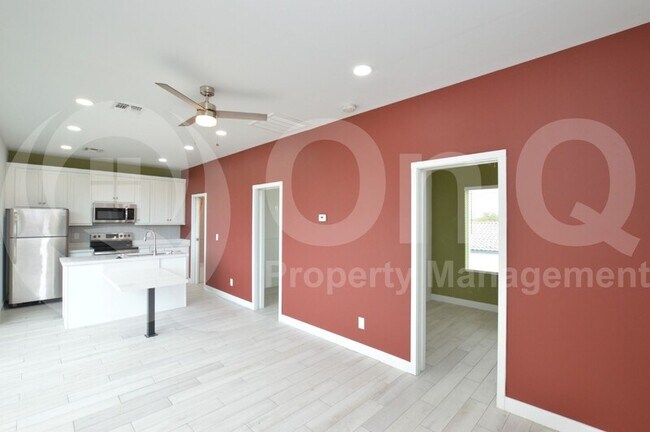 Foto del edificio - 1106 S Montezuma Ave