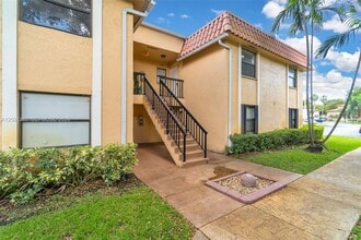 Building Photo - 9728 Hammocks Blvd
