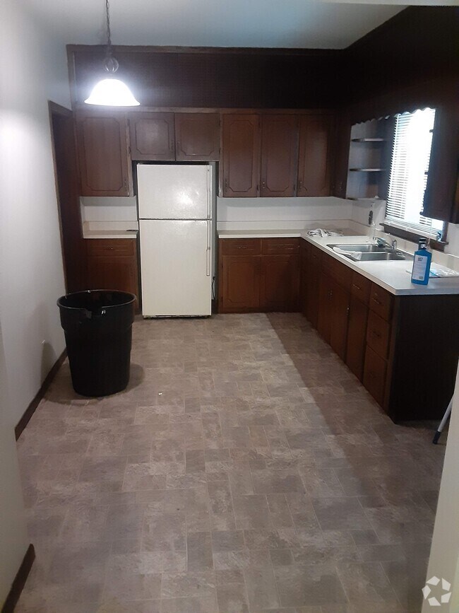 St Mary Student Apartments for Rent Erie, PA 2 Rentals