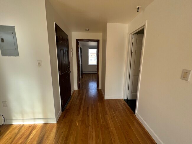 Foto del edificio - 433 2nd St