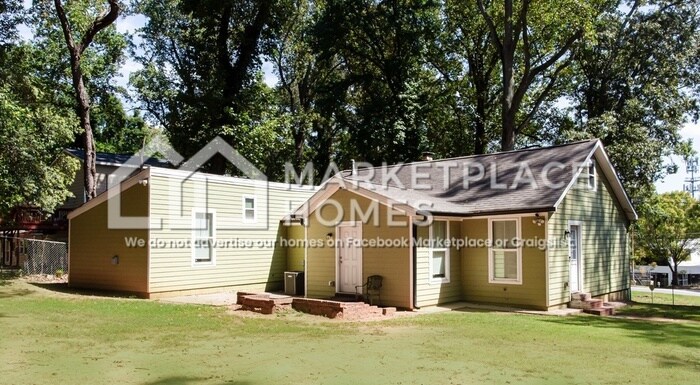 Photo - 3051 Springdale Rd