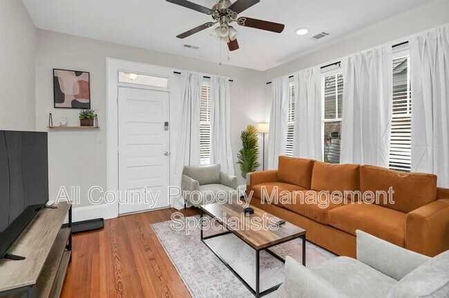 Foto del edificio - 1035 Kinard Ct