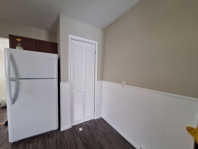 Foto del edificio - Charming 3 bedroom bungalow freshly updated