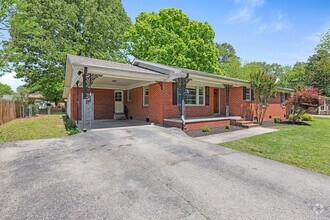 Building Photo - 69 Ridgeview Dr