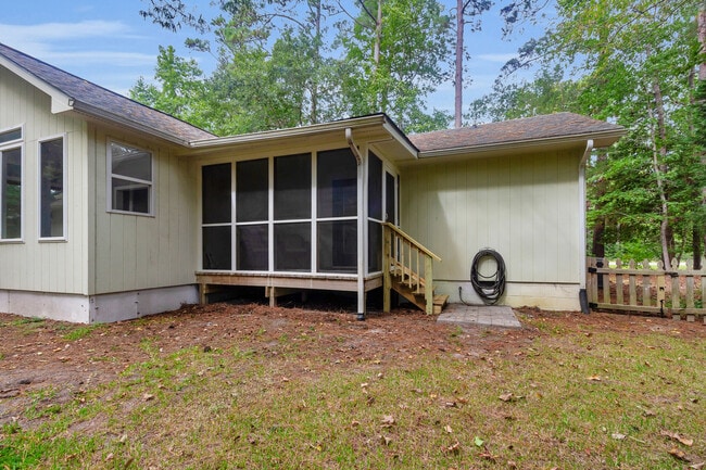 Foto del edificio - 2317 Country Club Rd
