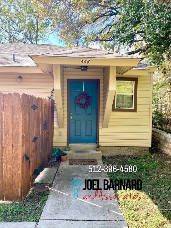 Building Photo - 448 Burleson