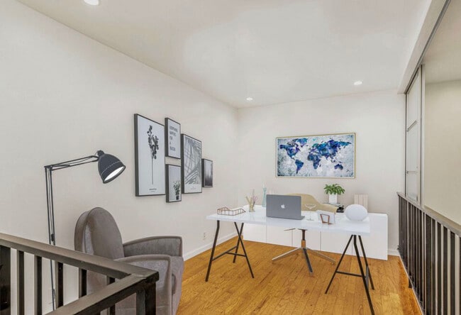 flex space room 2 - 8675 Falmouth Ave