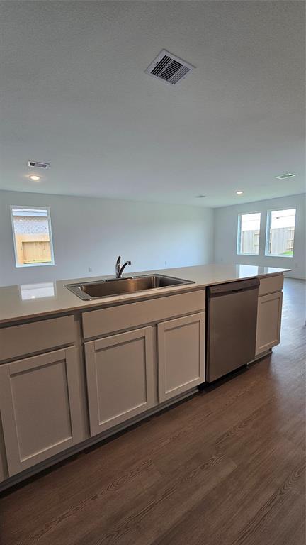Foto del edificio - 6523 Water Oak Grn Ln