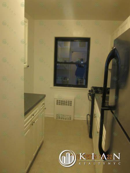 Primary Photo - 7307 153rd St
