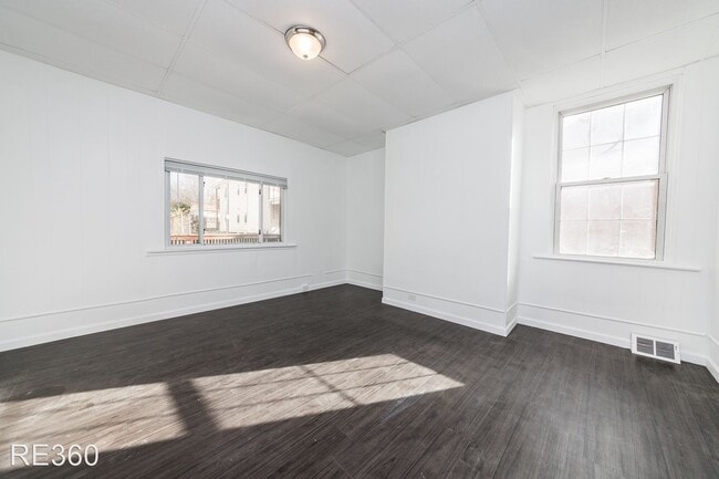 Building Photo - 5 br, 2 bath House - 23 Allen St Allentown