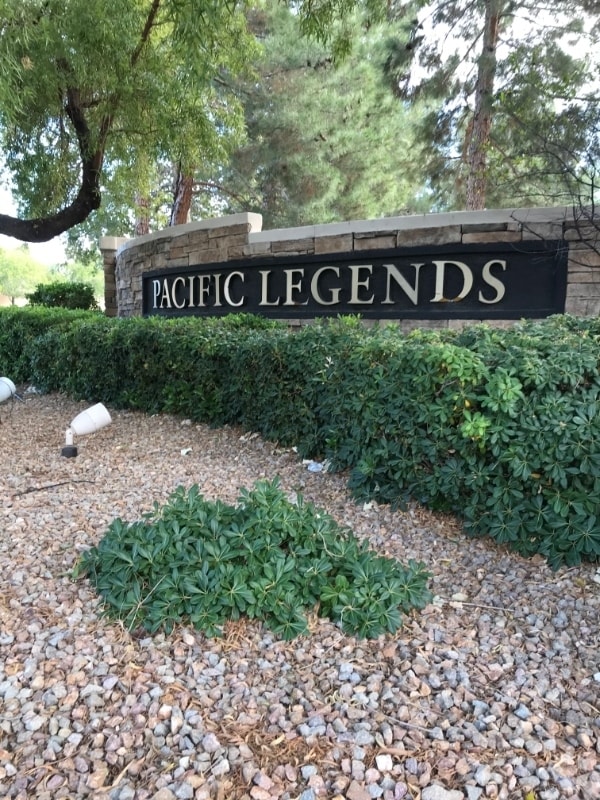 Building Photo - 75 N Valle Verde Dr