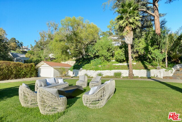 Foto del edificio - 2200 Canyon Dr