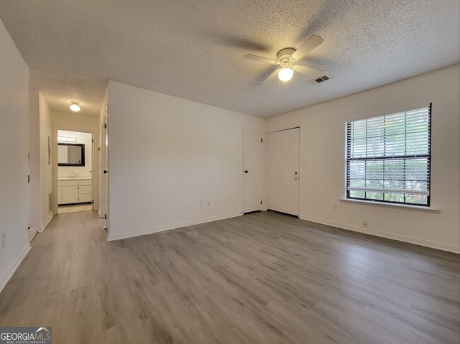 Foto del edificio - 4570 Hwy 53