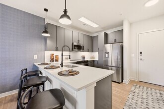 Building Photo - Cortland Ballston