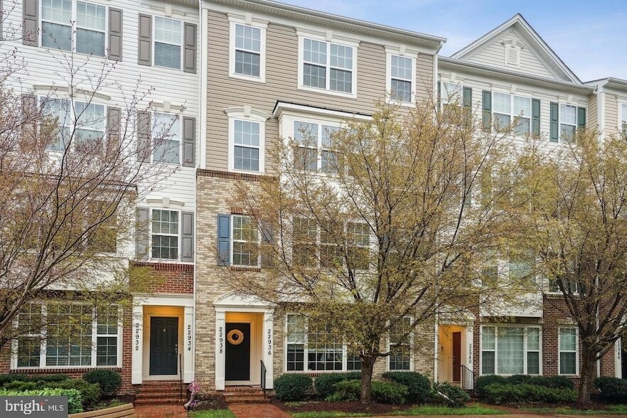 Photo - 22936 Spicebush Dr