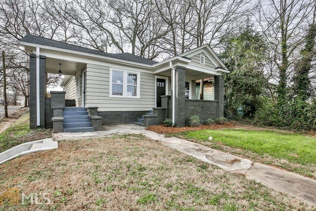 Building Photo - 1046 Dill Ave SW