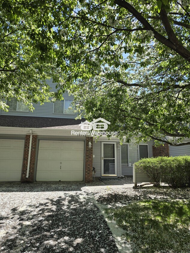 Foto principal - 10962 Highland Rd