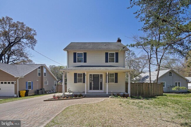 Foto del edificio - 8364 Country Life Rd