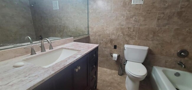 Building Photo - 2 bedroom in Sunny Isles Beach FL 33160