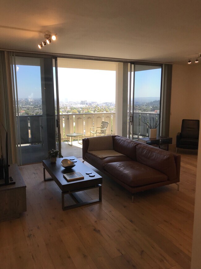 Foto del edificio - 4411 Los Feliz Blvd