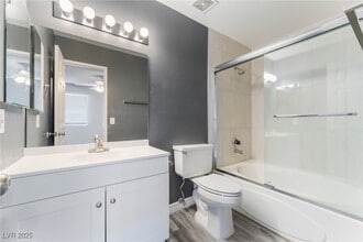 Building Photo - 3151 N Soaring Gulls Dr