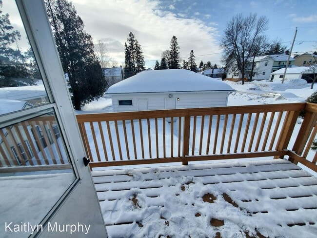 Foto del edificio - 4 br, 1.5 bath House - 240 W Kent Rd