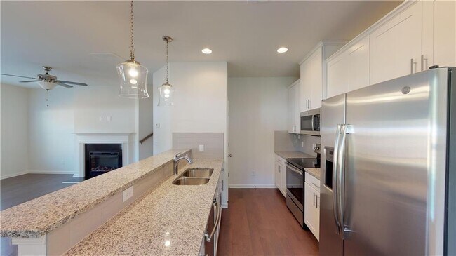 Building Photo - 4902 Longview Walk