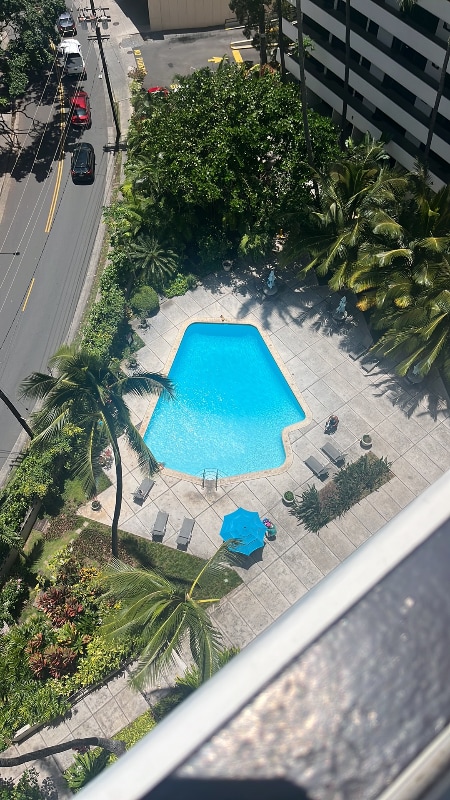 Foto del edificio - 425 Ena Rd