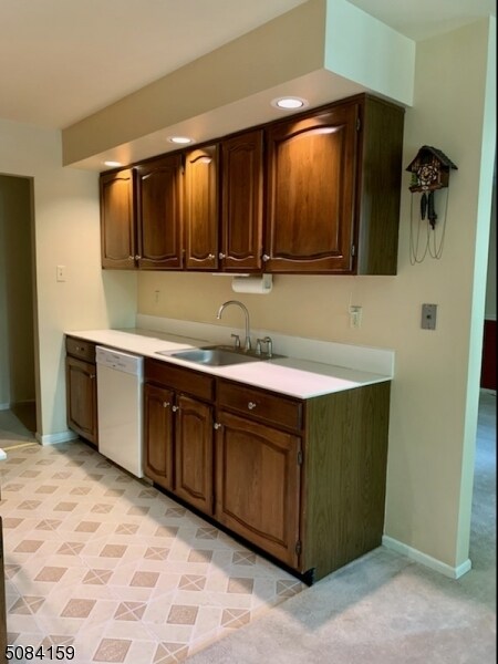 Building Photo - 10 Foxwood Dr