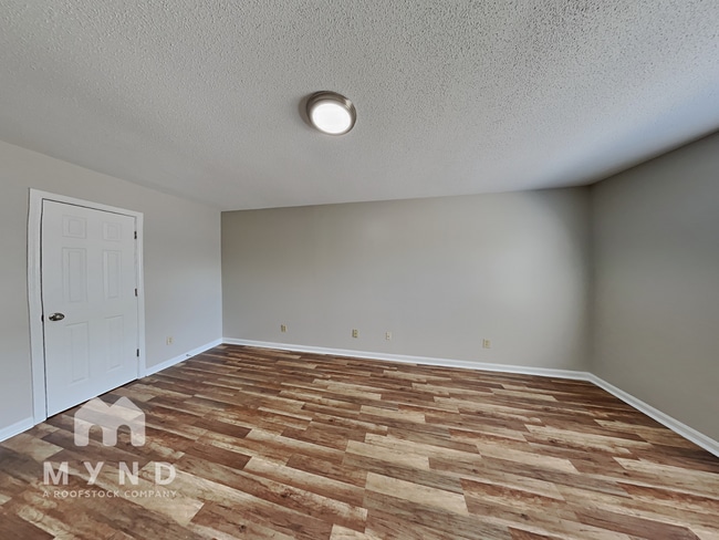 Building Photo - 206 Brandon Ridge Cir