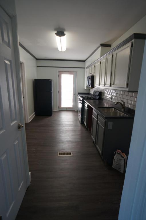 Building Photo - 338 Hummel Ave