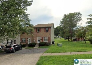 Building Photo - 227 8th Ave
