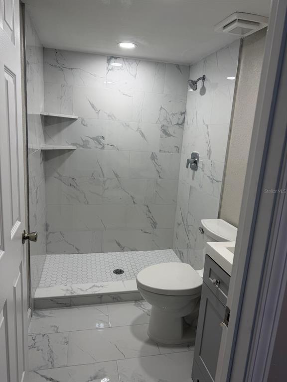 Building Photo - 5651 Canosa Dr