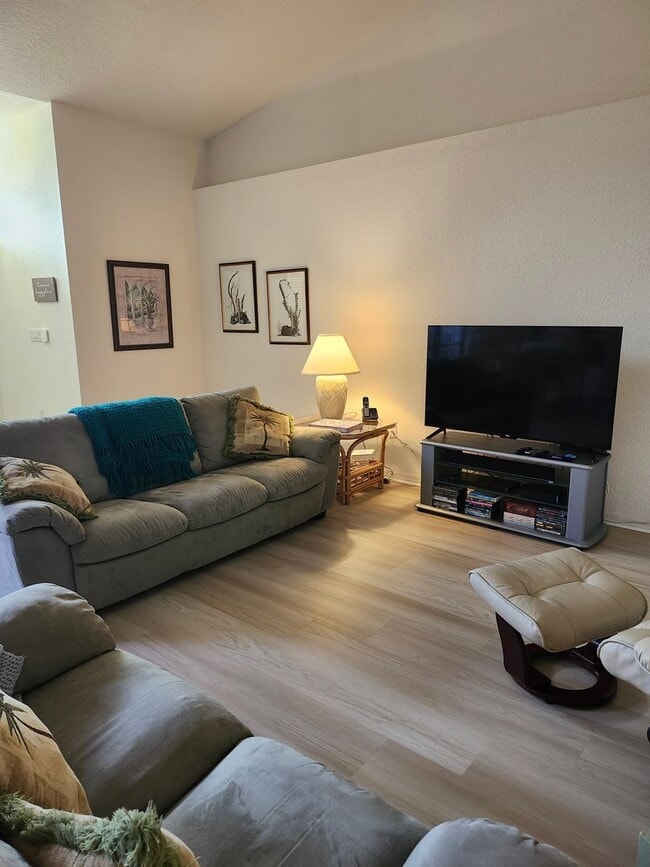 Building Photo - AVAILABLE 2026 SEASON! PORT CHARLOTTE, HEA...