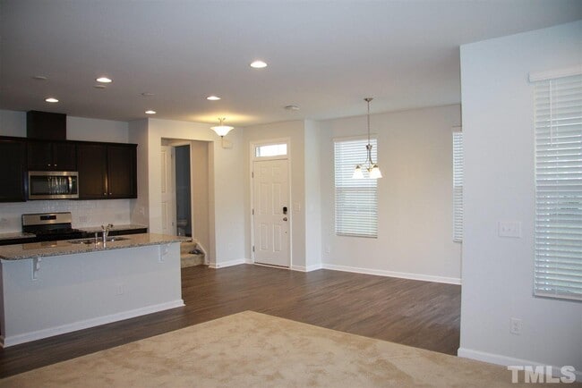 Building Photo - 526 Catalina Grande Dr