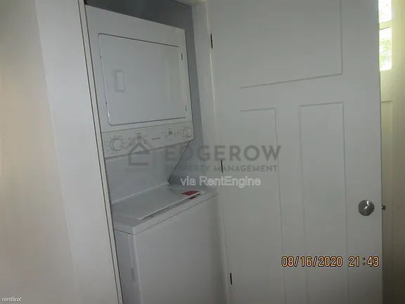 Foto del edificio - 1063 Quarry Ave NW