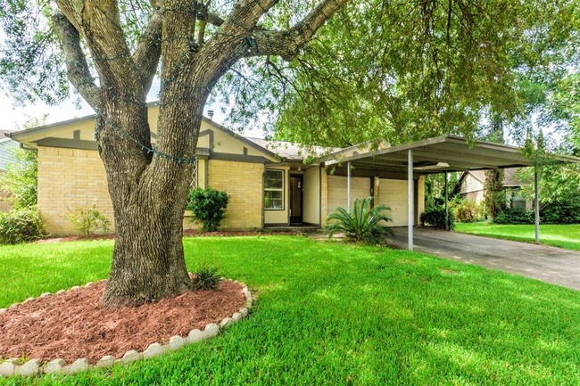 Building Photo - 3708 Edgefield Dr