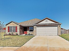 Building Photo - 13121 Bridgewater Ct