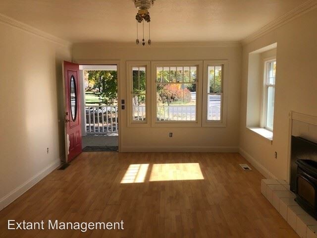 Building Photo - 4 br, 3 bath House - 111 N. Adams