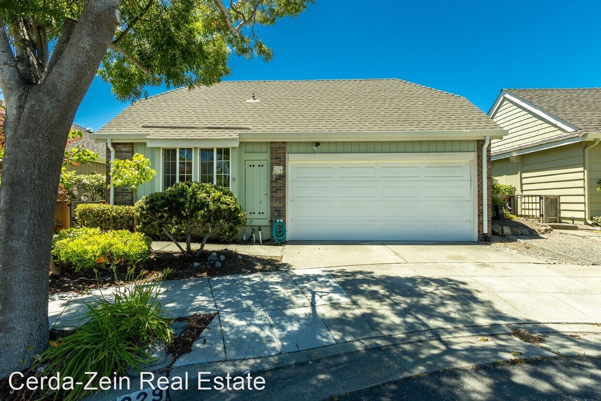 Primary Photo - 2 br, 2 bath House - 229 Brighton Ct.