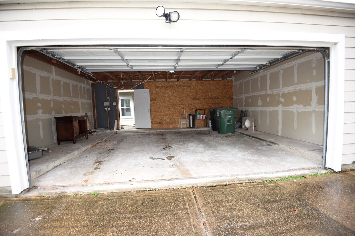 Foto del edificio - 1008 Andrews St