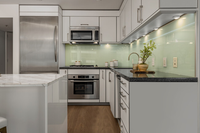 Kitchen - 301 Main St