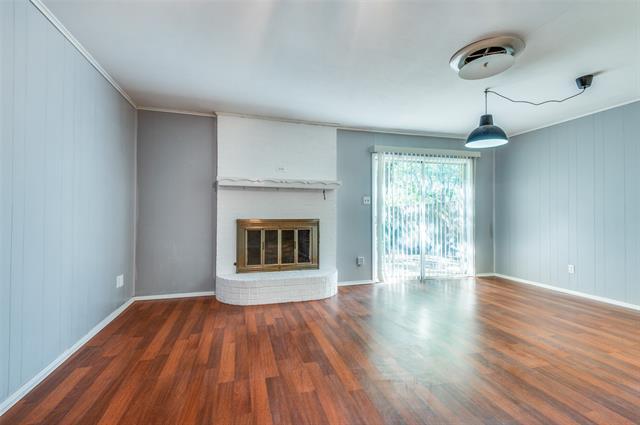 Building Photo - 1405 Brookside Dr