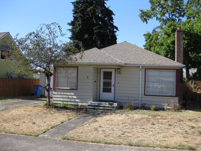 Building Photo - 1100 Z St