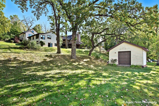 Building Photo - 38390 N Munn Rd