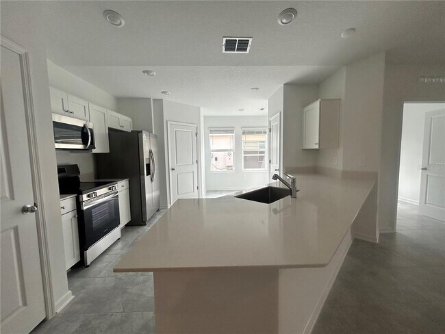 Foto del edificio - 293 Lawson Ave