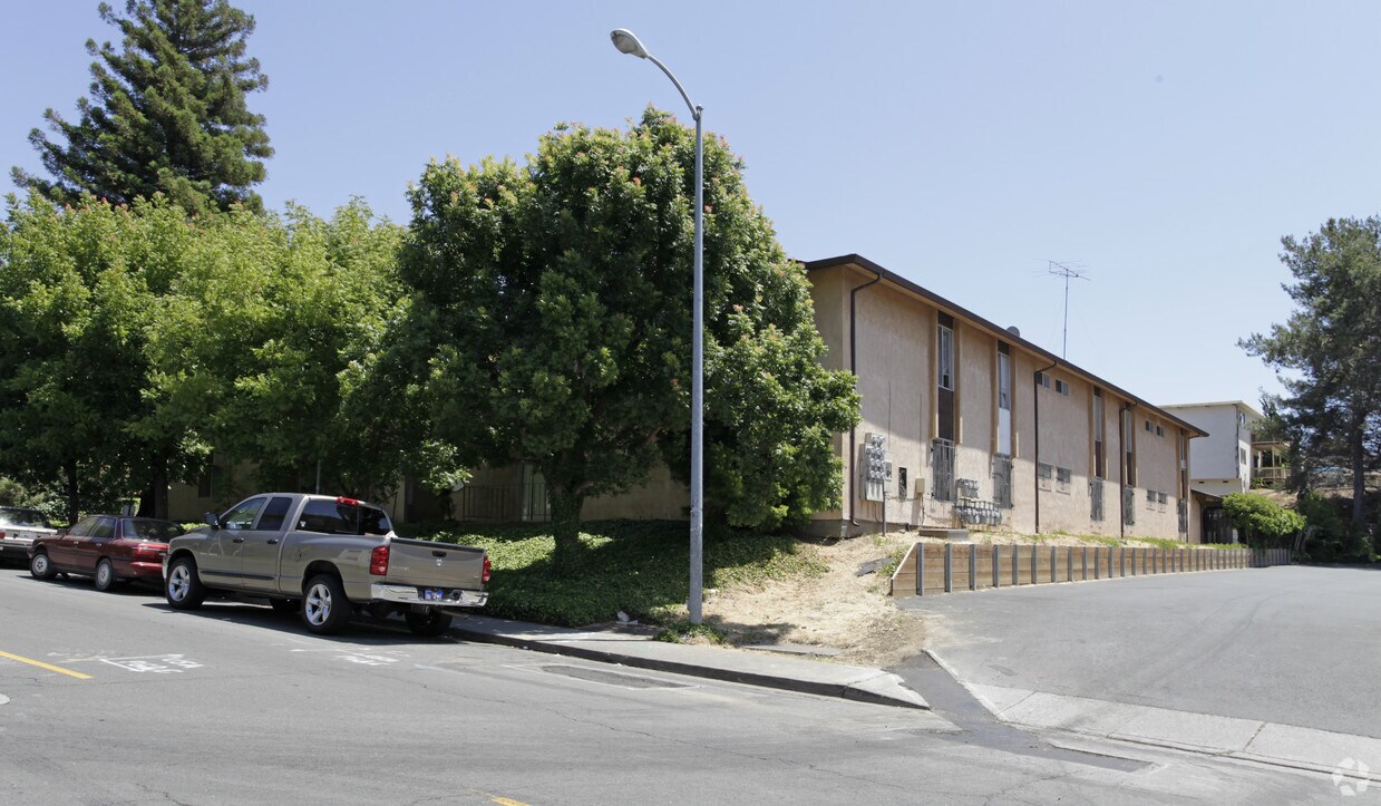 Foto del edificio - Fleming Ave East Apartments