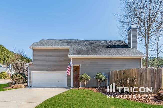 Building Photo - 136 Grove Park Ln