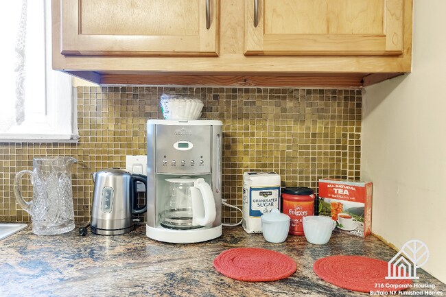 Foto del edificio - 28 Poinciana Pkwy